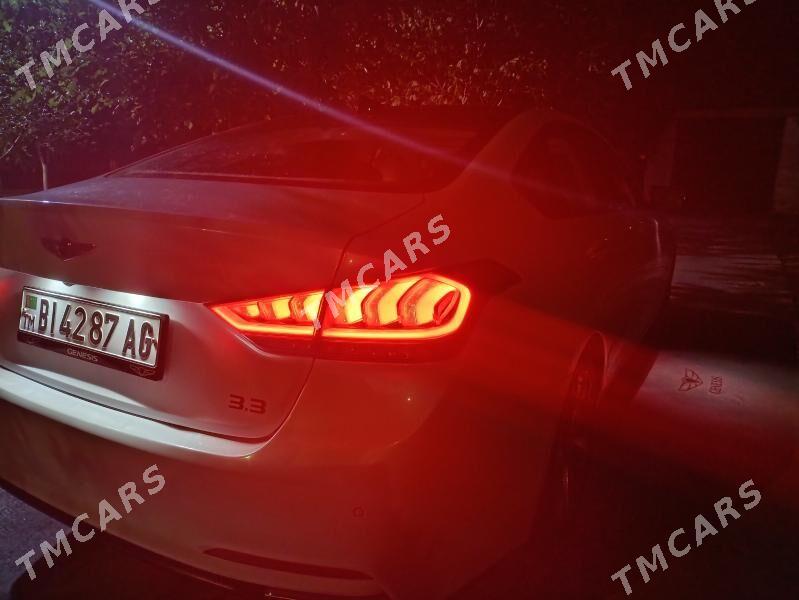 Hyundai Genesis 2015 - 305 000 TMT - Тязе заман - img 8