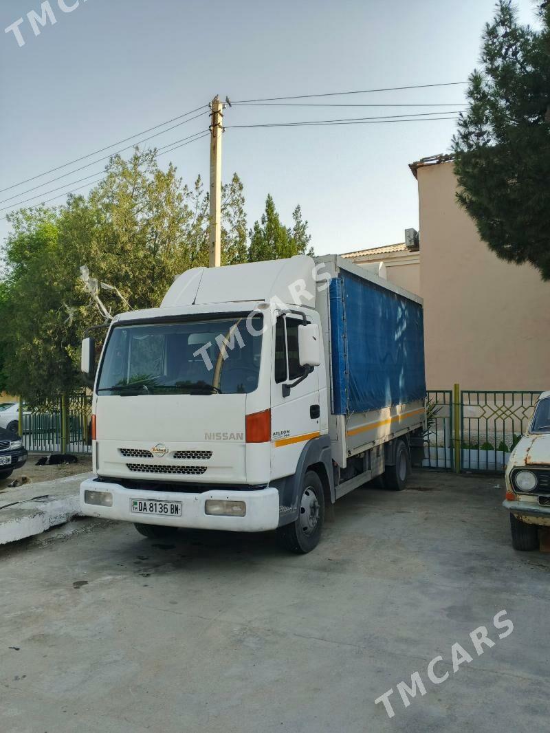Nissan ARIYA 2001 - 220 000 TMT - Balkanabat - img 3