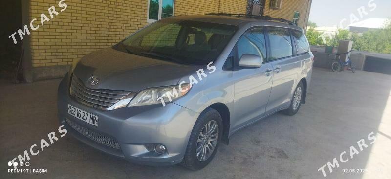 Toyota Sienna 2011 - 310 000 TMT - Мары - img 2