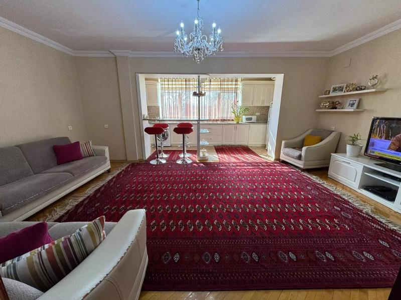 Центр  2 в 3 Ком. 3 этаж  86м² - Türkmenbaşy şaýoly - img 4