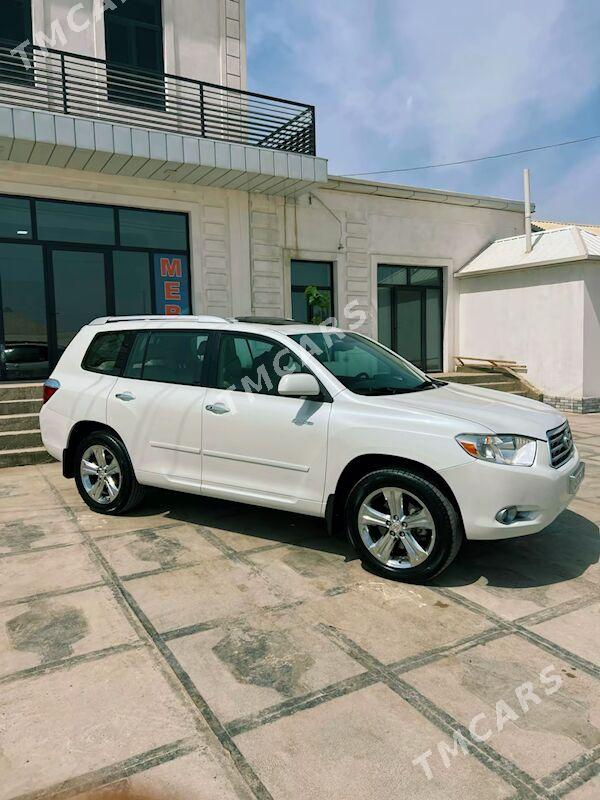 Toyota Highlander 2010 - 311 800 TMT - Sakarçäge - img 4