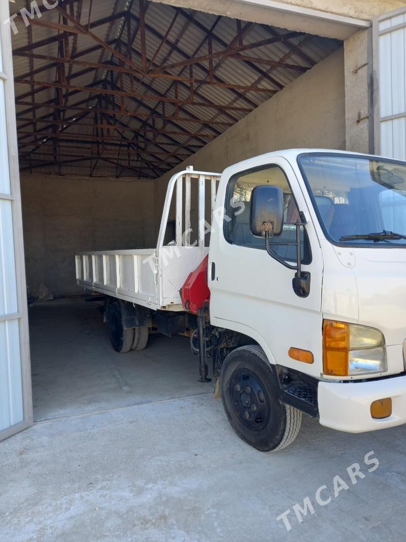 Mitsubishi Canter 2003 - 260 000 TMT - Balkanabat - img 4