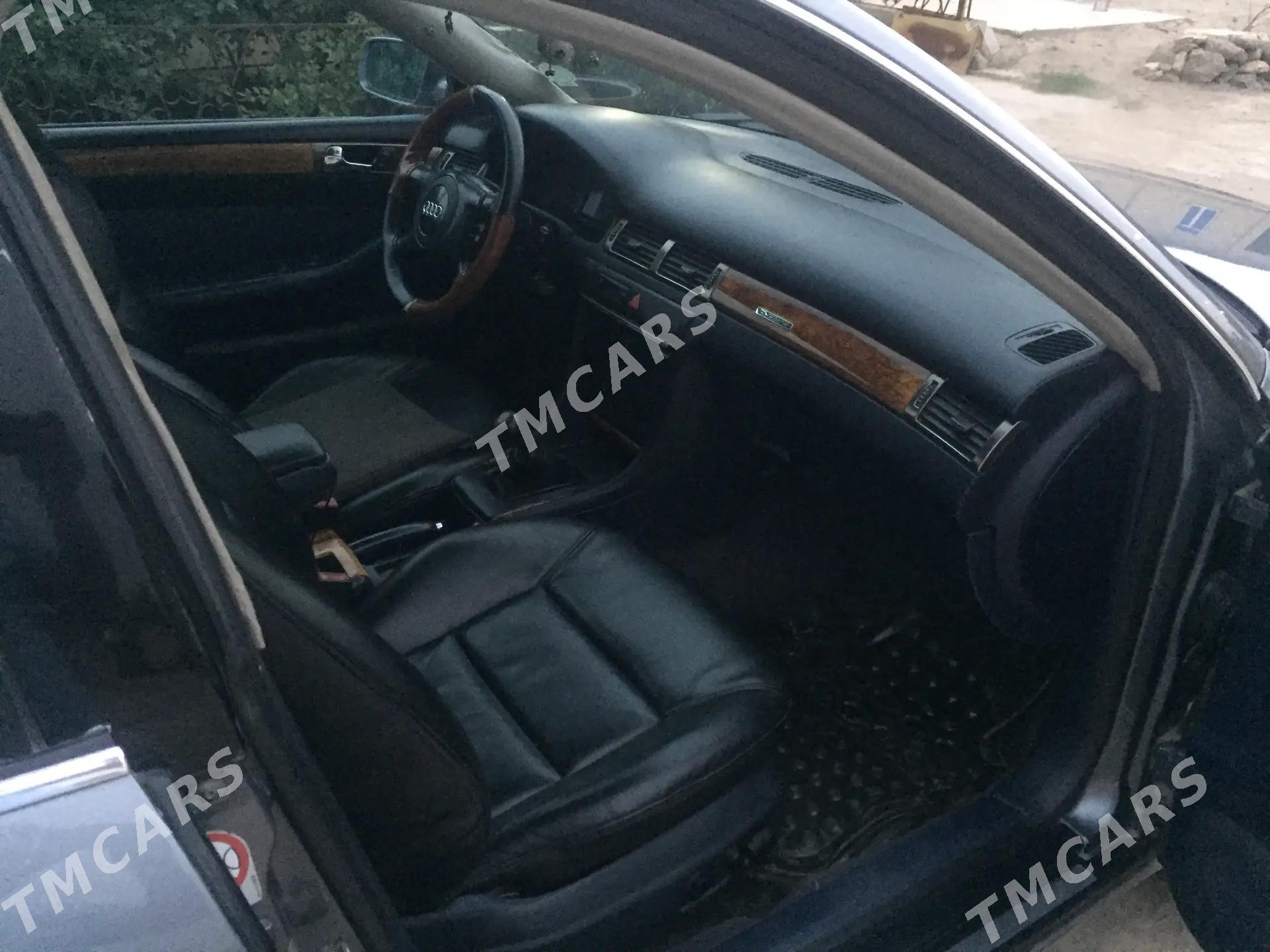 Audi A6 2001 - 40 000 TMT - Sakar - img 2