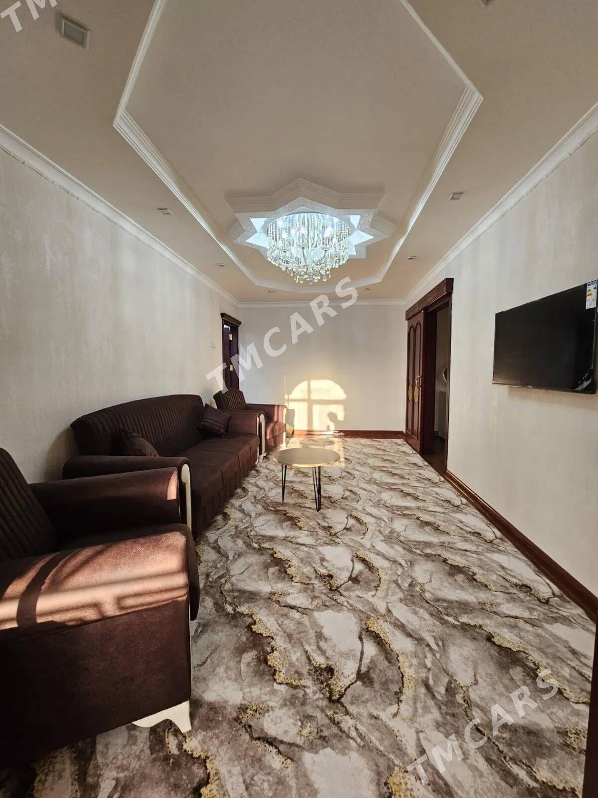 11 MKR 2 KOM - Aşgabat - img 2