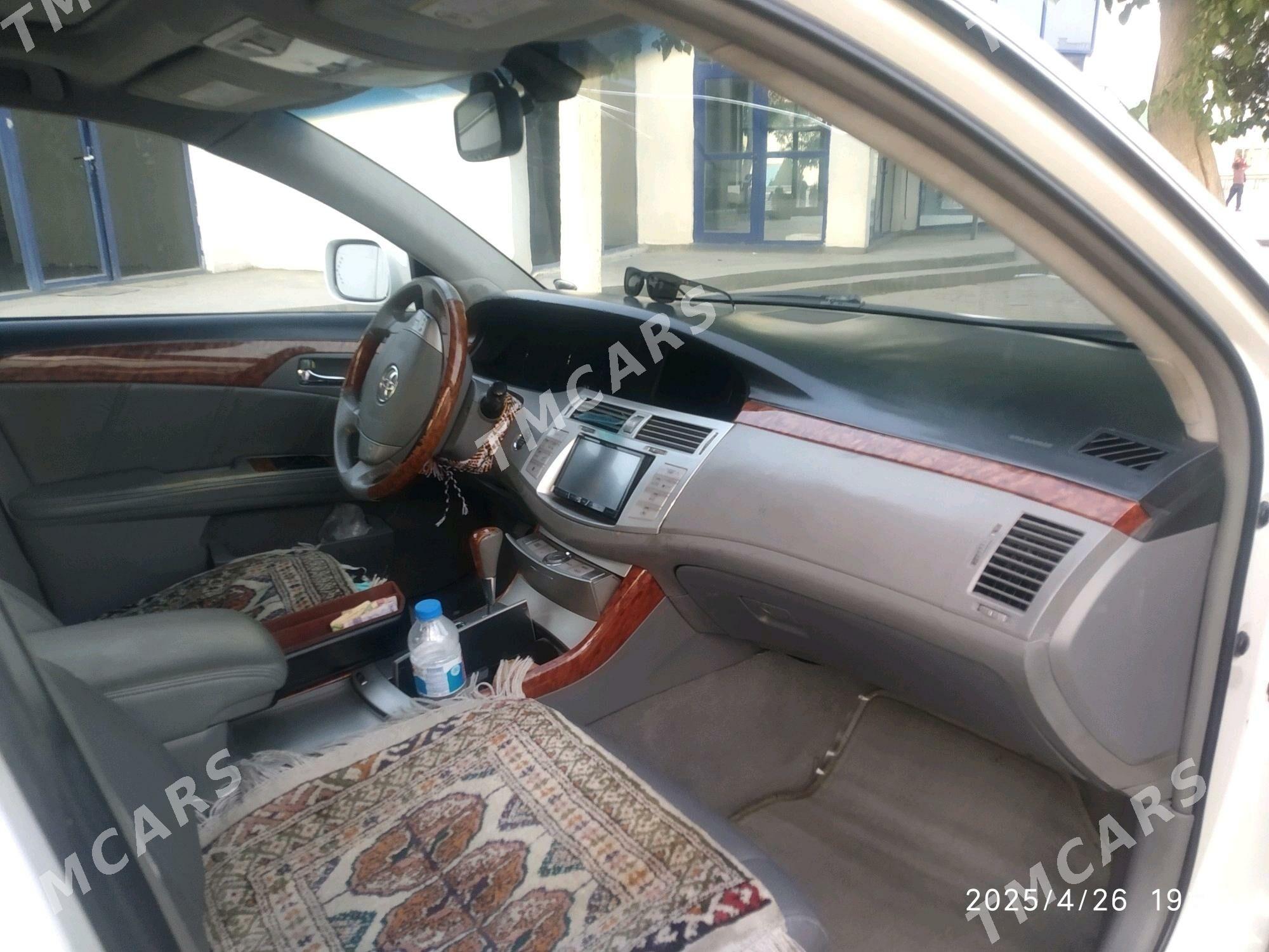 Toyota Avalon 2005 - 192 000 TMT - Бедев - img 3