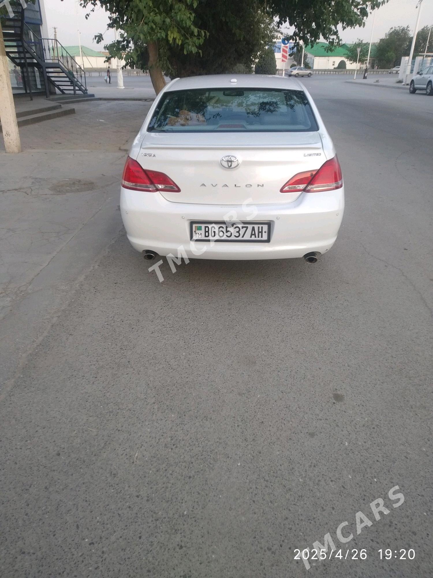 Toyota Avalon 2005 - 192 000 TMT - Бедев - img 9