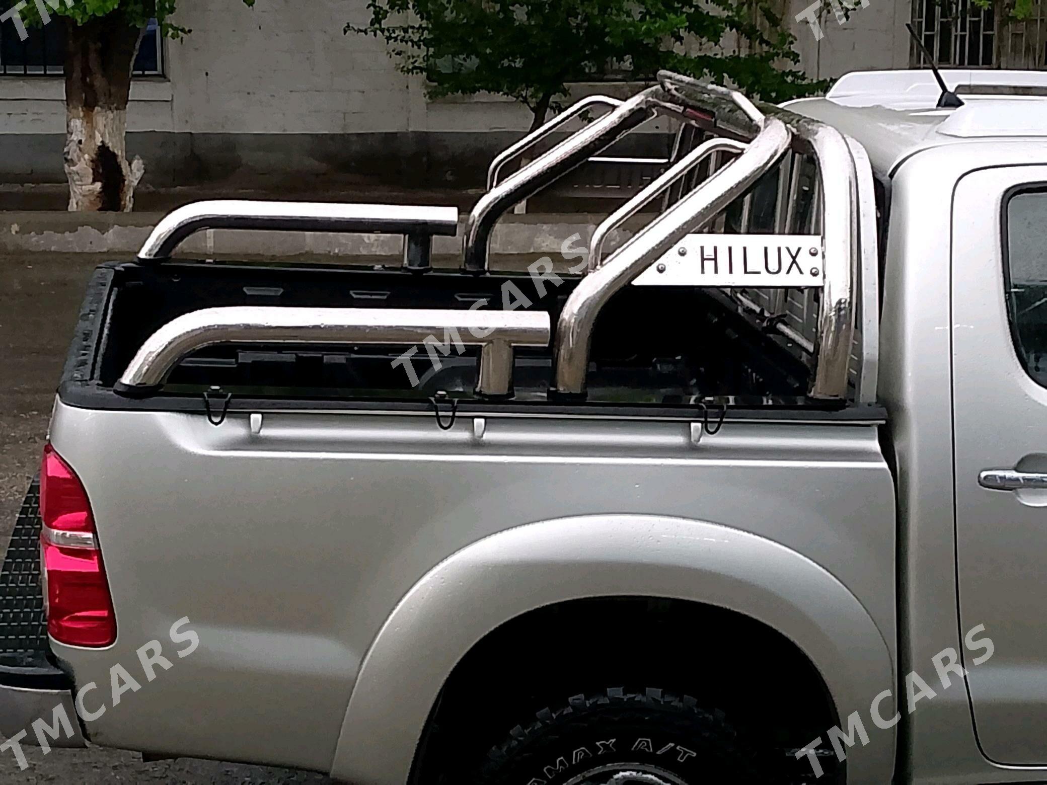 Toyota Hilux 2014 - 390 000 TMT - Туркменбаши - img 2