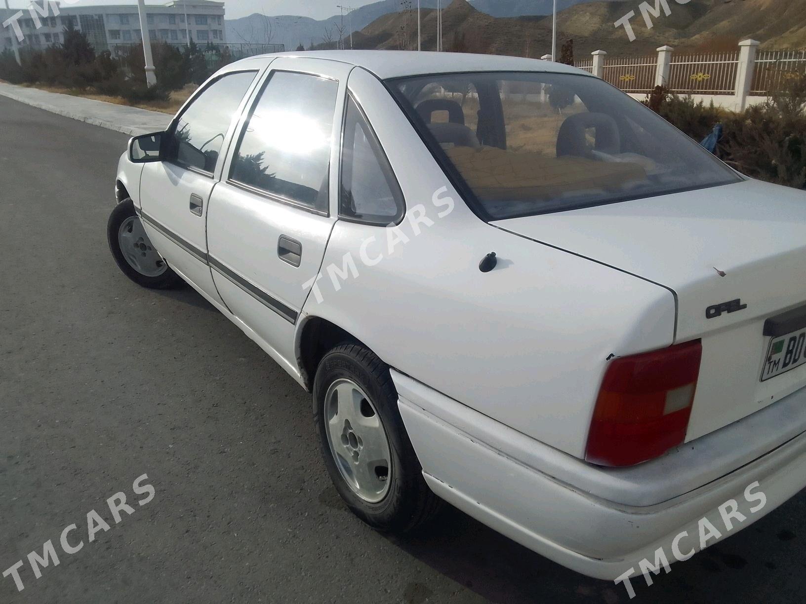 Opel Vectra 1993 - 25 000 TMT - Gyzylarbat - img 2