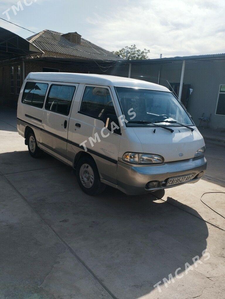 Hyundai H100 2003 - 90 000 TMT - Kaka - img 3