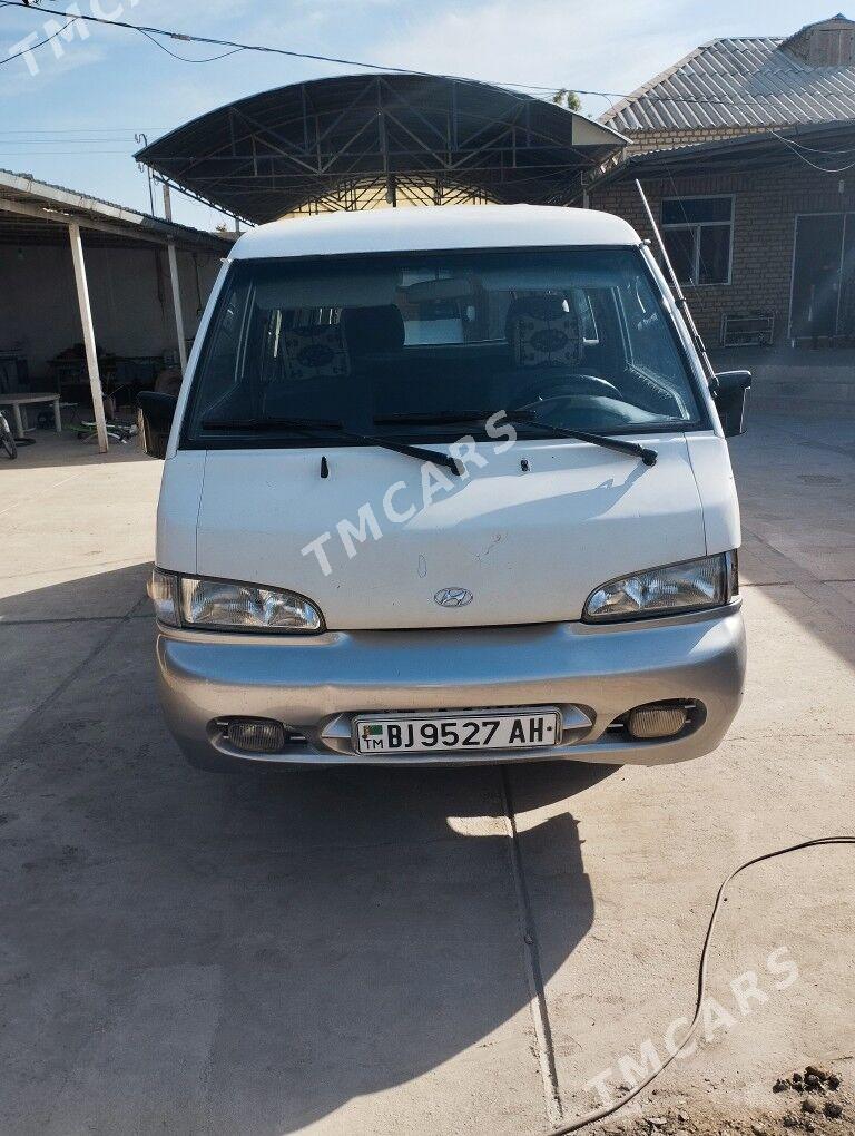 Hyundai H100 2003 - 90 000 TMT - Kaka - img 4