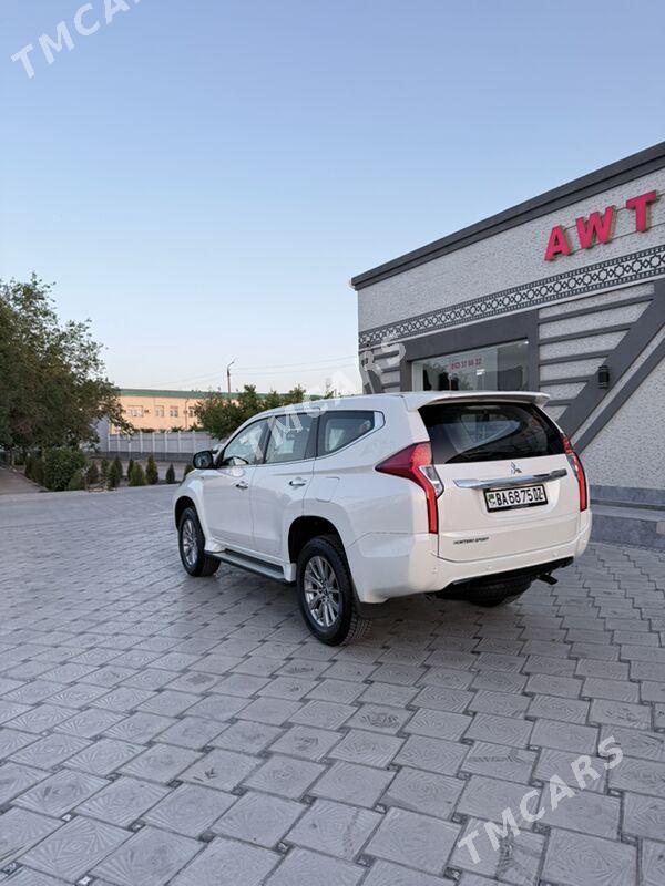 Mitsubishi Montero Sport 2019 - 400 000 TMT - Дашогуз - img 5