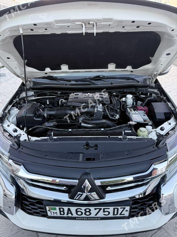 Mitsubishi Montero Sport 2019 - 400 000 TMT - Дашогуз - img 6