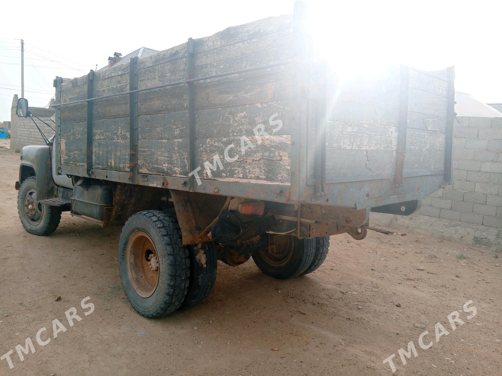 Gaz 53 1982 - 20 000 TMT - Jebel - img 2