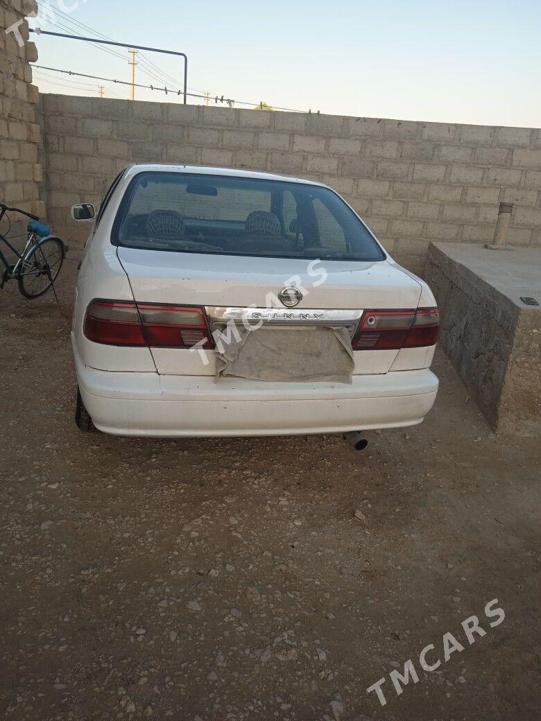 Nissan Sunny 1999 - 18 000 TMT - Гумдаг - img 5