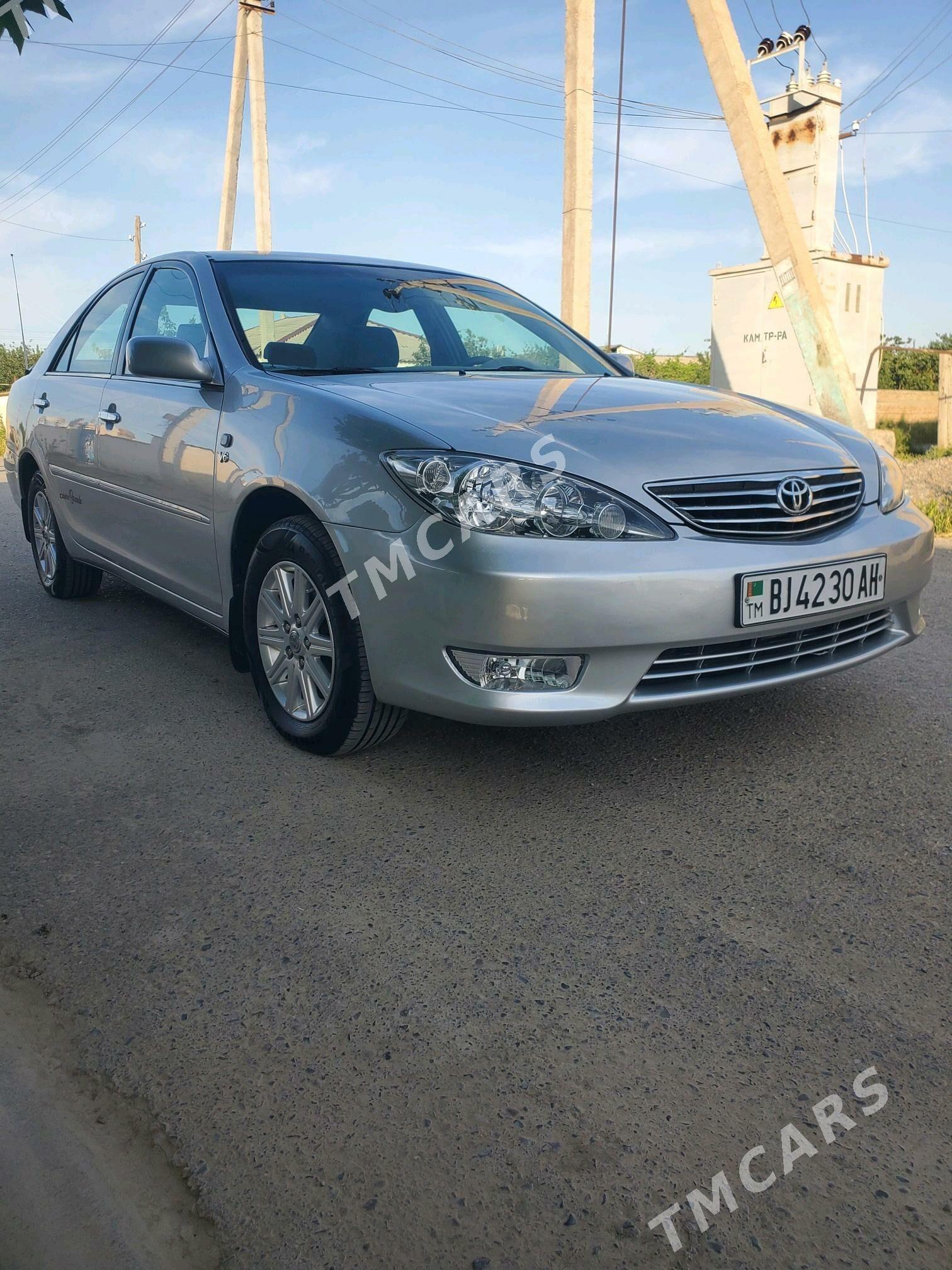 Toyota Camry 2002 - 168 000 TMT - Кака - img 4