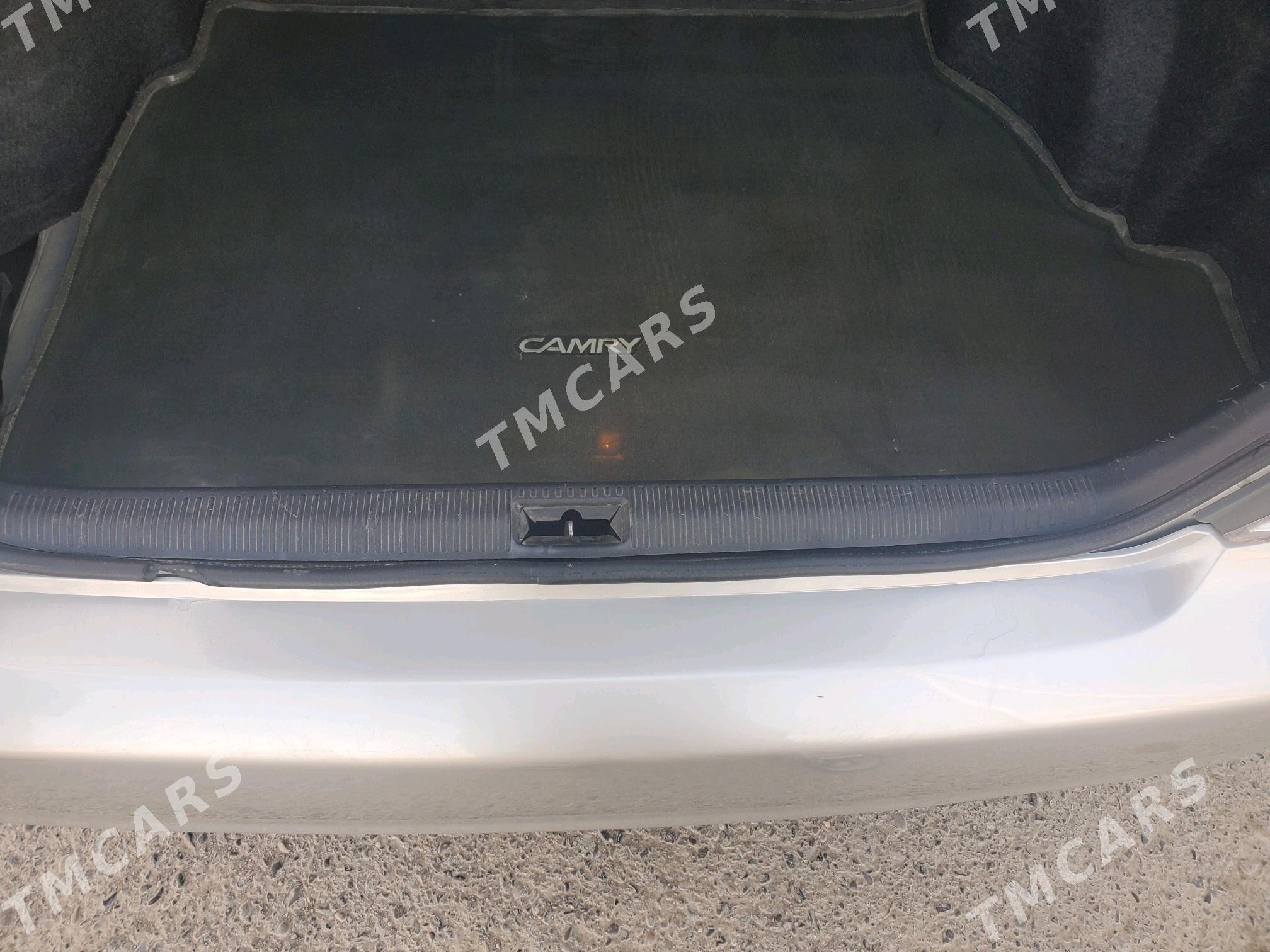 Toyota Camry 2002 - 168 000 TMT - Кака - img 2