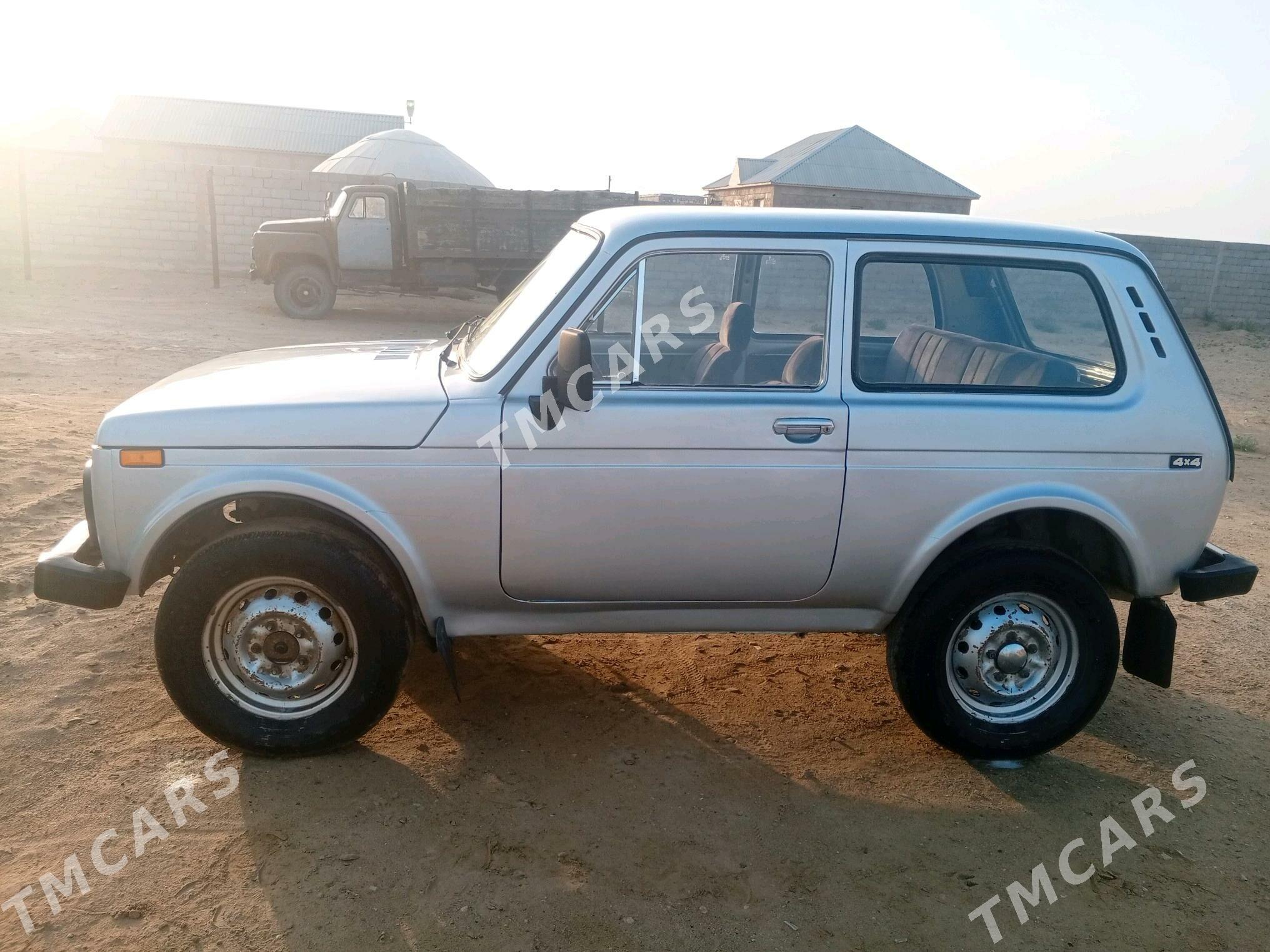 Lada Niva 1988 - 30 000 TMT - Джебел - img 6