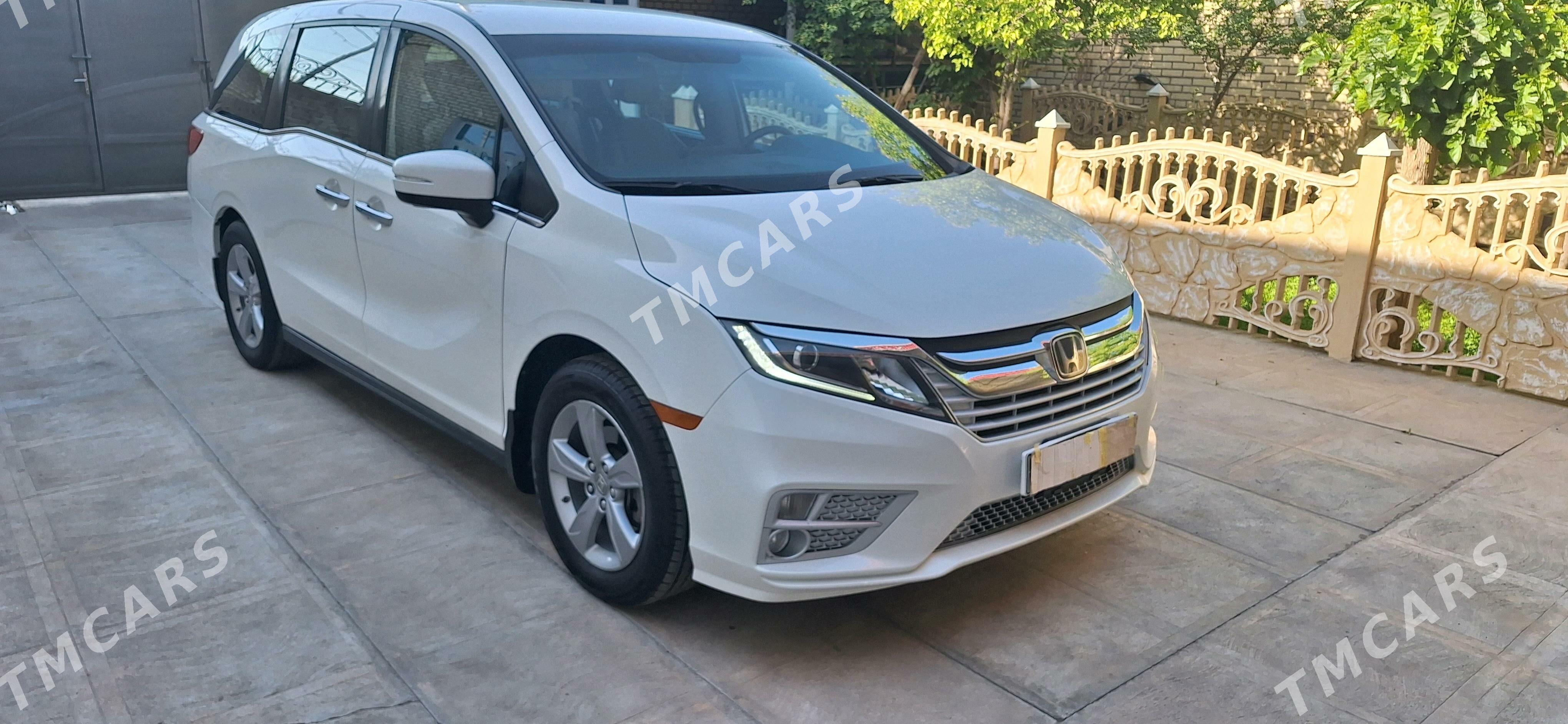 Honda Odyssey 2018 - 320 000 TMT - Mary - img 4
