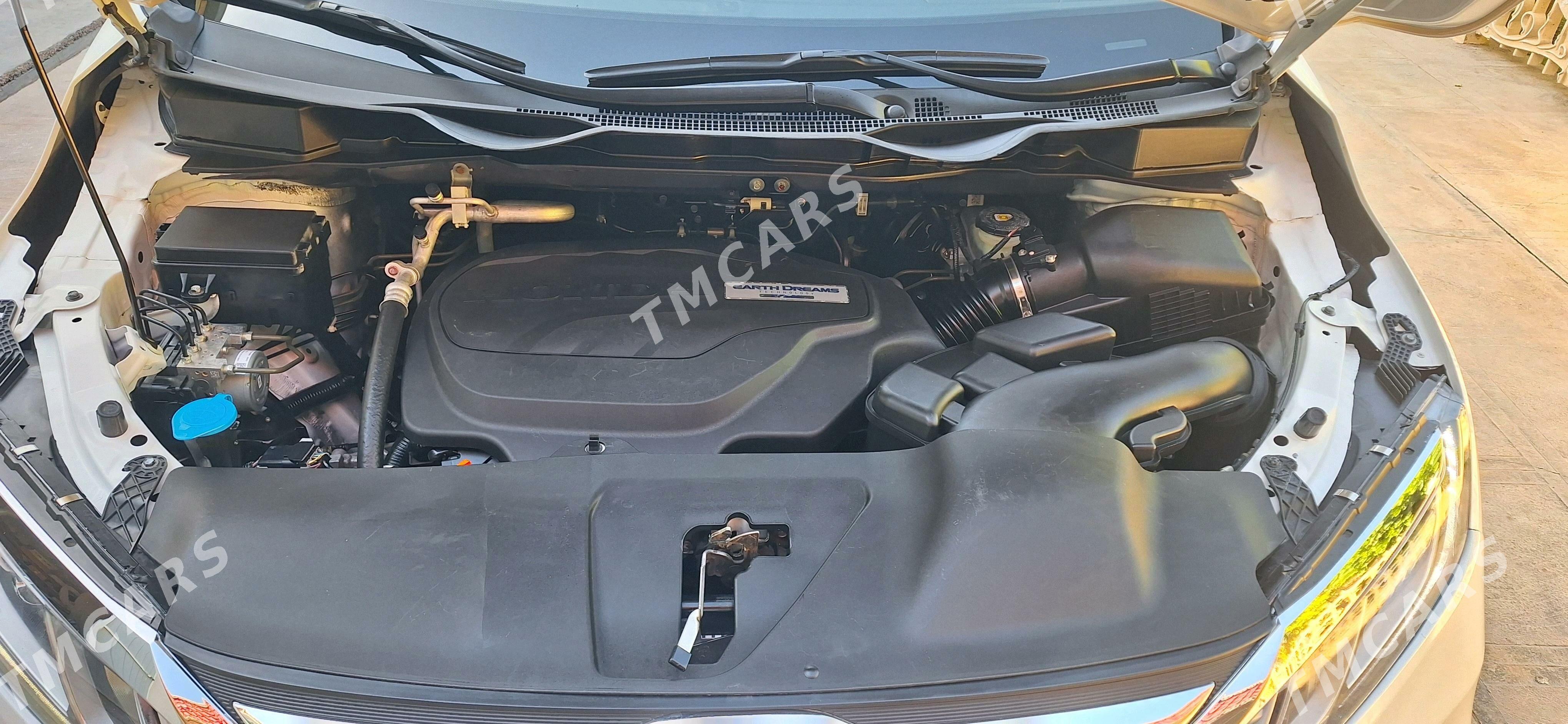 Honda Odyssey 2018 - 320 000 TMT - Mary - img 8