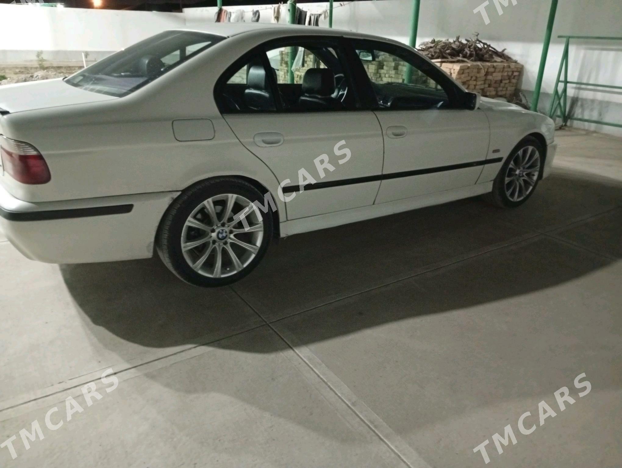 BMW E39 2002 - 90 000 TMT - Гёкдепе - img 2