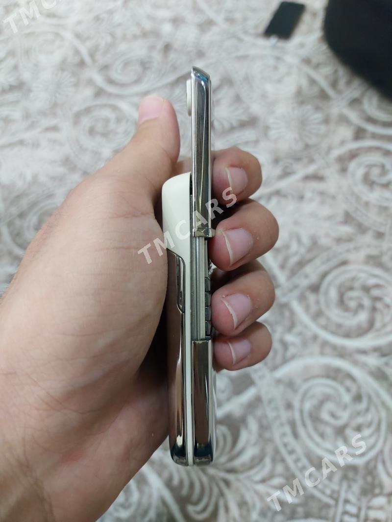 Nokia 8800 Nokia 8800 - Türkmenbaşy - img 2