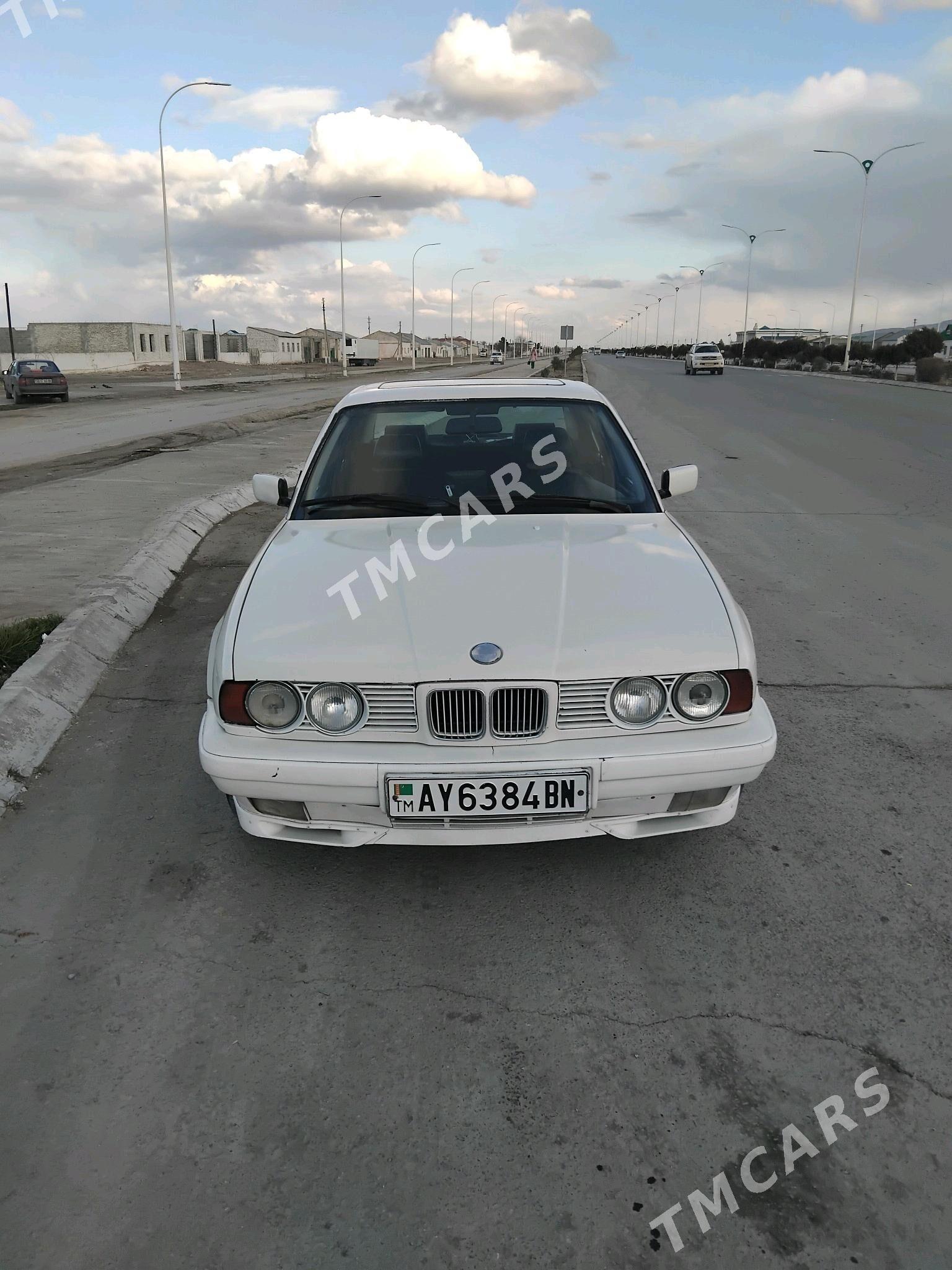 BMW 535 1990 - 39 000 TMT - Гызыларбат - img 4