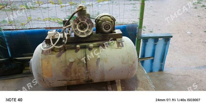 Kampresyr 300 luk islap duran - Балканабат - img 2
