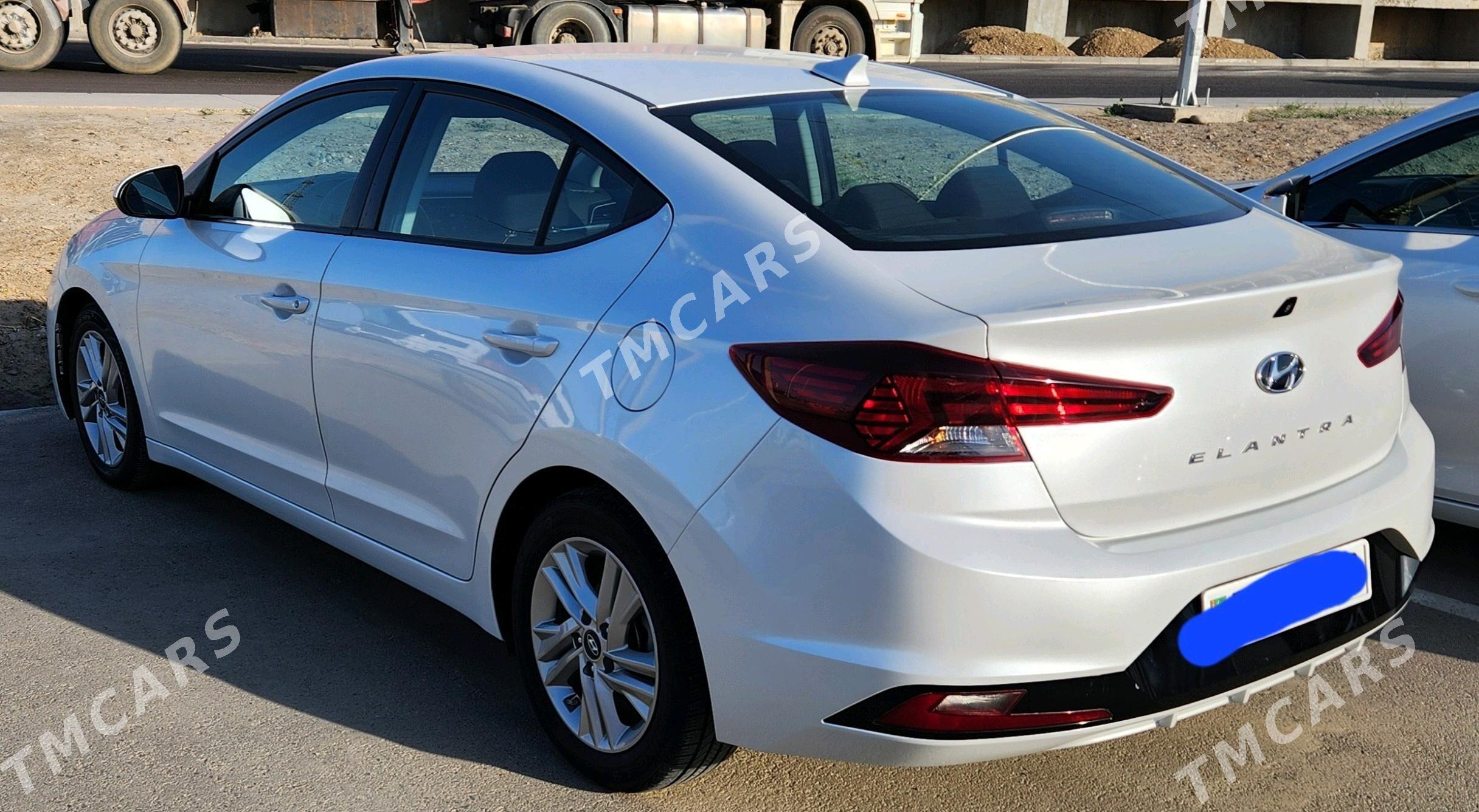 Hyundai Elantra 2019 - 210 000 TMT - Mary - img 2