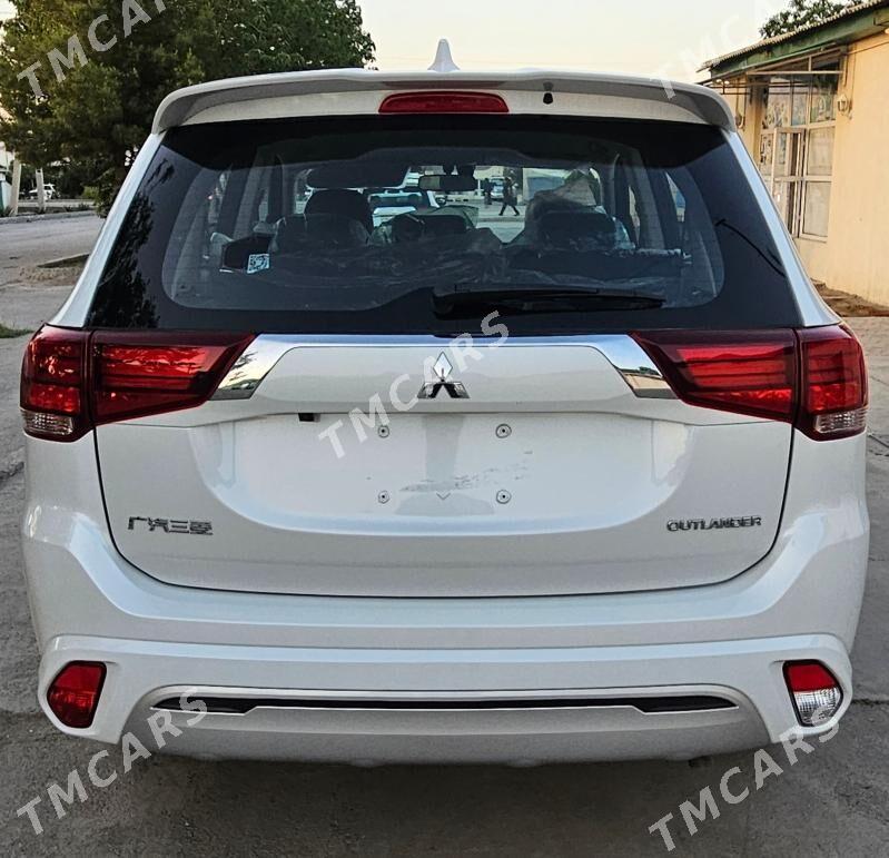 Mitsubishi Outlander 2022 - 297 000 TMT - Ашхабад - img 1