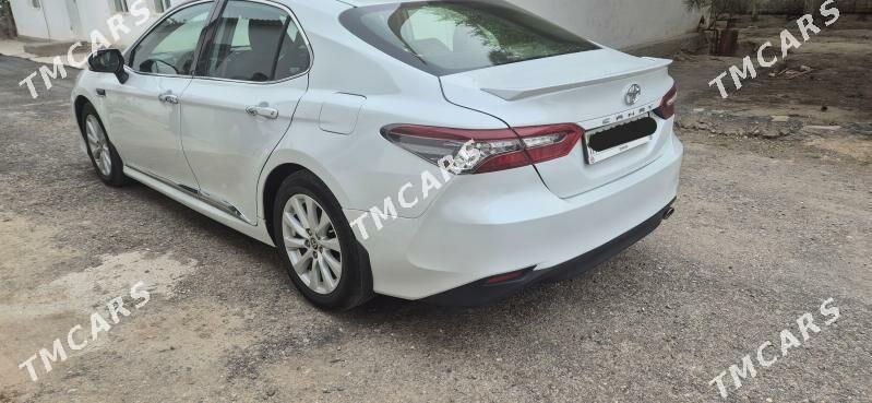 Toyota Camry 2021 - 255 000 TMT - Parahat 5 - img 4