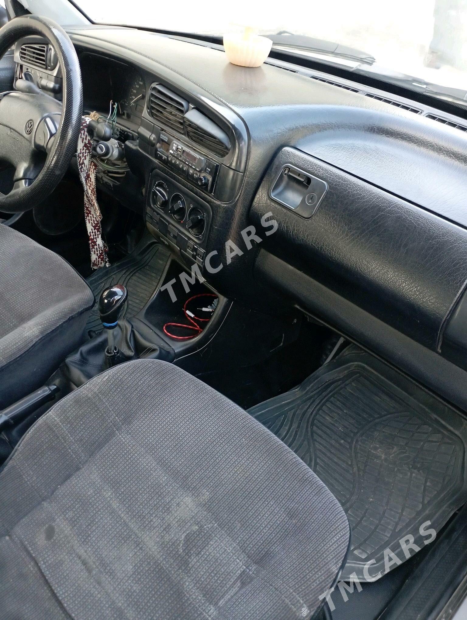 Volkswagen Golf 1993 - 20 000 TMT - Kaka - img 2