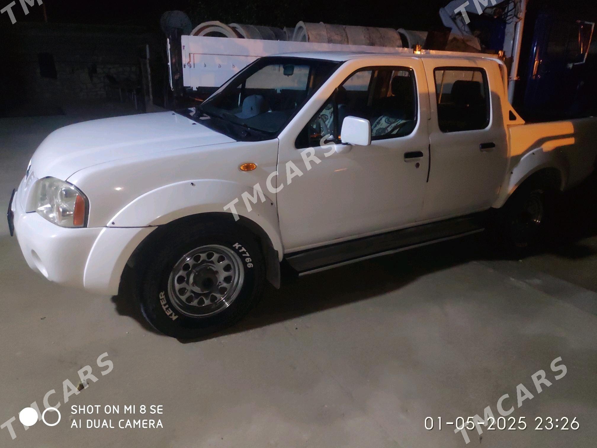 Nissan Navara 2004 - 110 000 TMT - Balkanabat - img 4