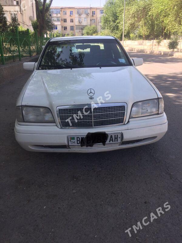 Mercedes-Benz C-Class 1997 - 65 000 TMT - Büzmeýin - img 2