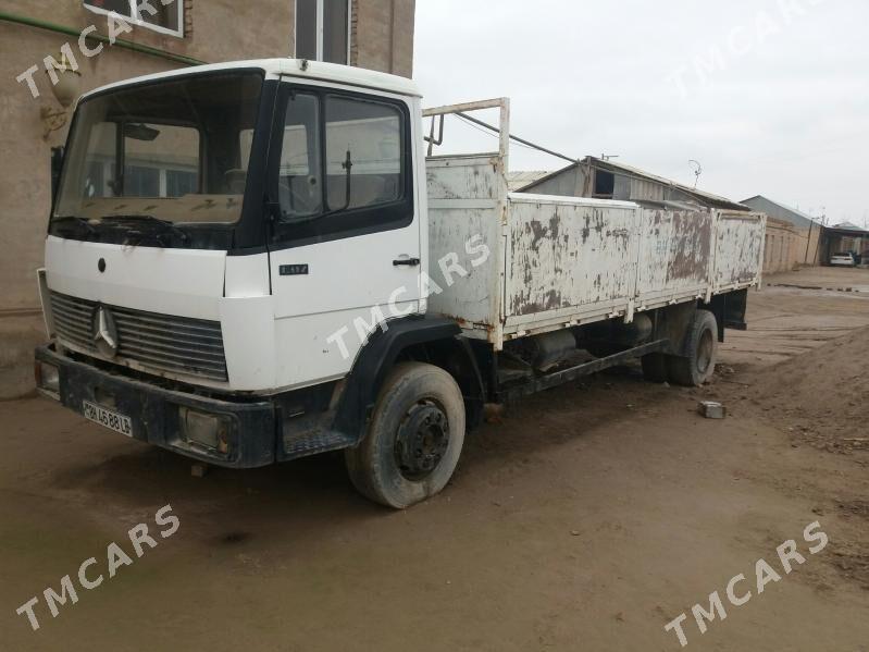 Mercedes-Benz ACTROS 3331 1987 - 140 000 TMT - Фарап - img 4