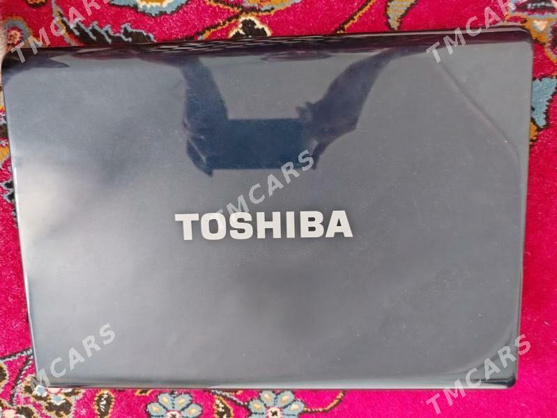 Toshiba notebook - Mary - img 2