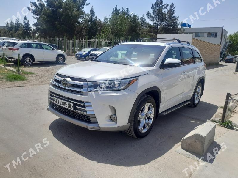 Toyota Highlander 2018 - 500 000 TMT - Мары - img 2