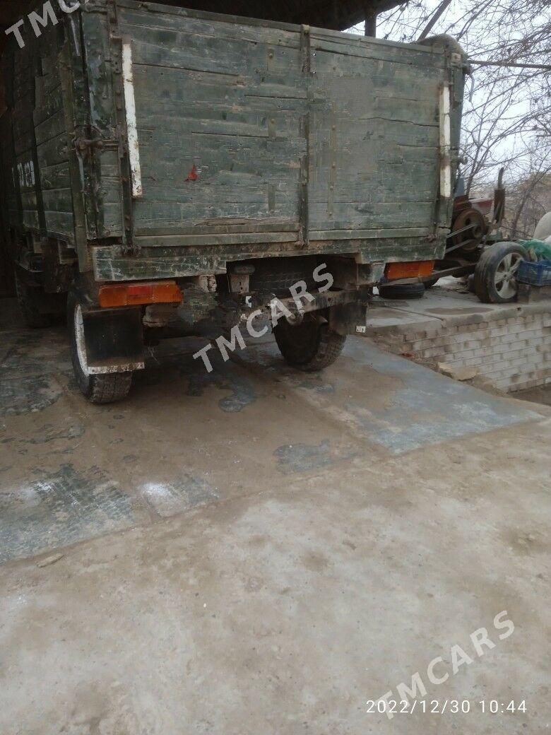 UAZ 452 1987 - 65 000 TMT - Шабатский этрап - img 3