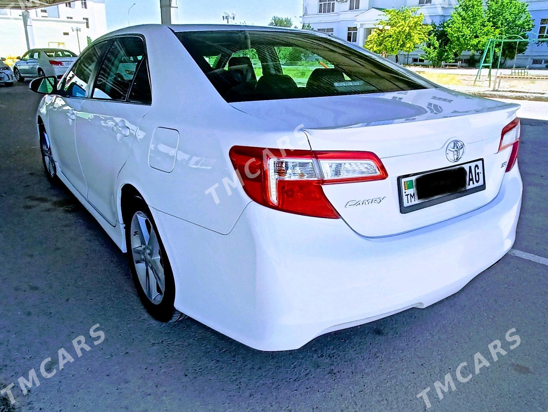 Toyota Camry 2014 - 225 000 TMT - Ашхабад - img 6