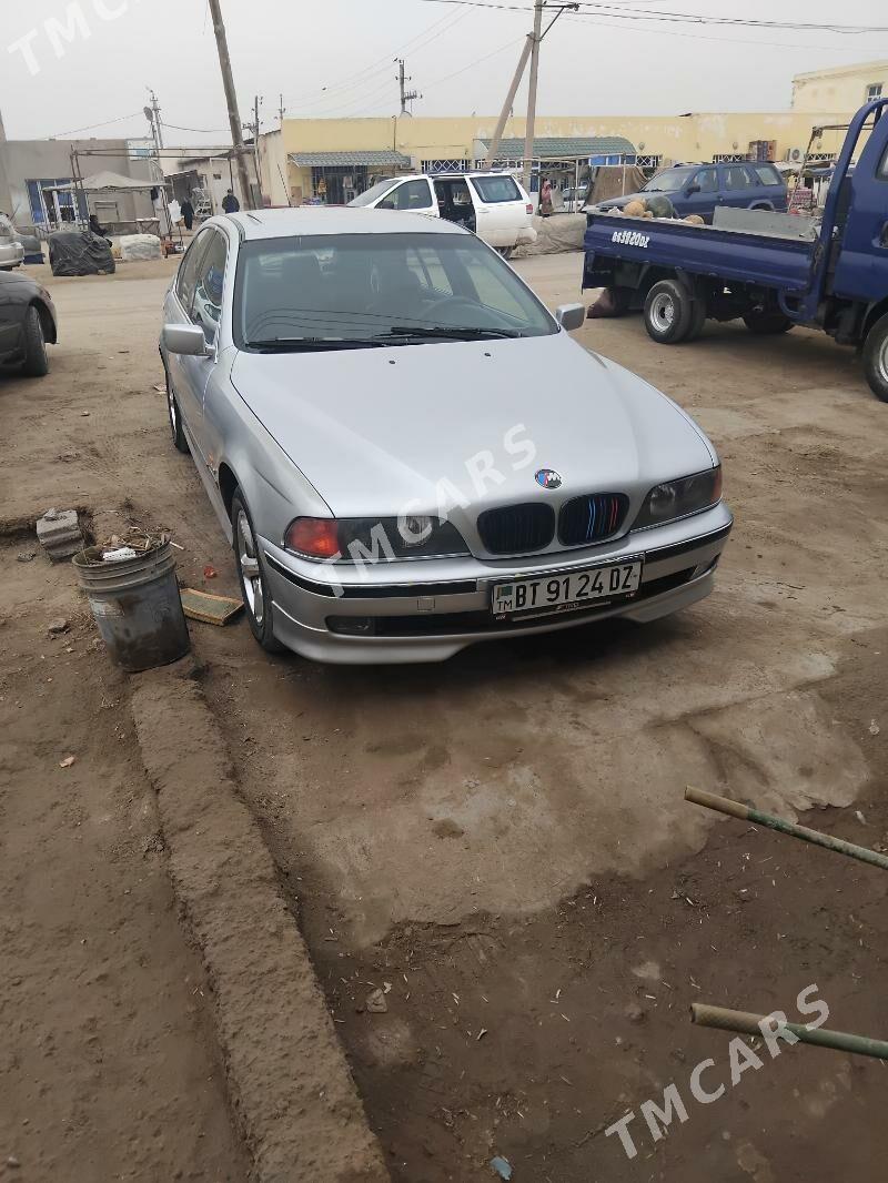 BMW E39 1996 - 70 000 TMT - Гурбансолтан Едже - img 3
