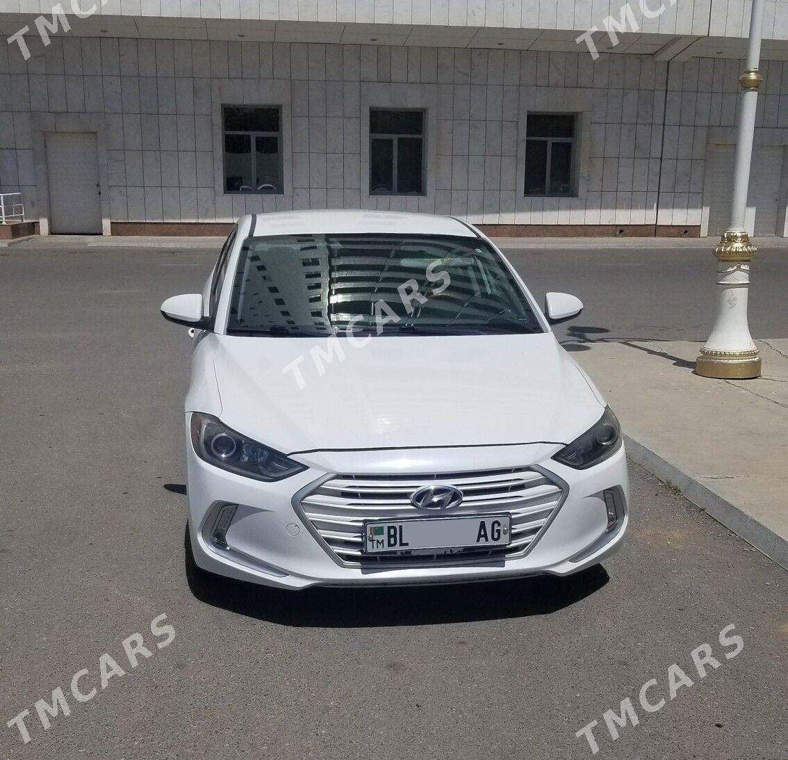 Hyundai Elantra 2017 - 185 000 TMT - Арчабиль шаёлы - img 4