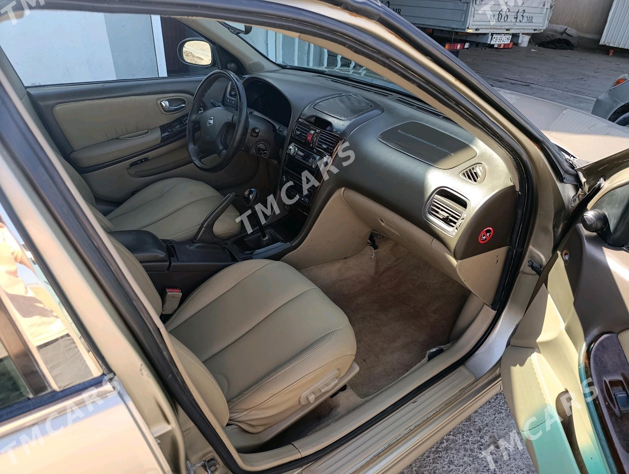 Nissan Maxima 2001 - 65 000 TMT - Мары - img 7