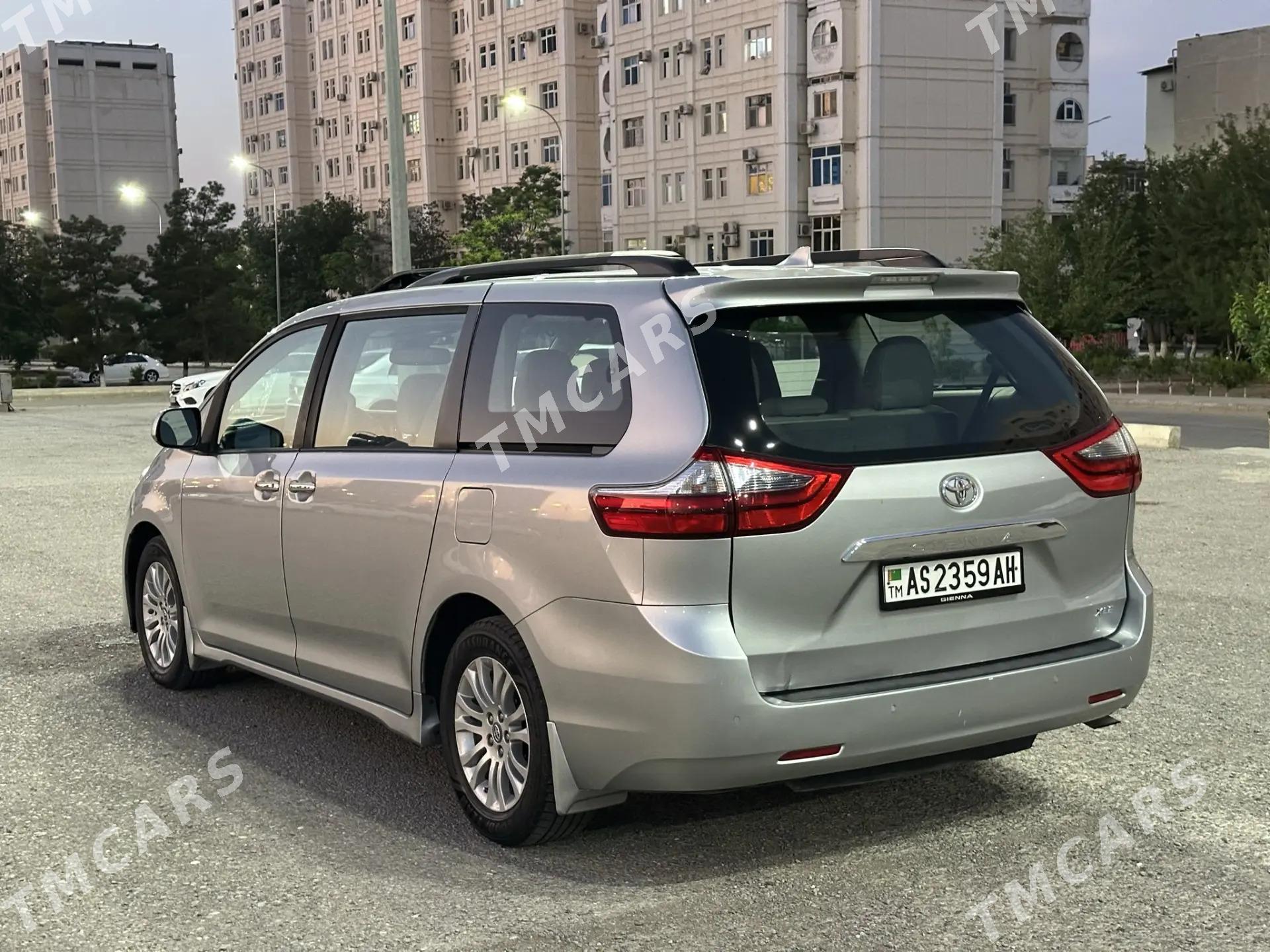 Toyota Sienna 2019 - 370 000 TMT - Aşgabat - img 2