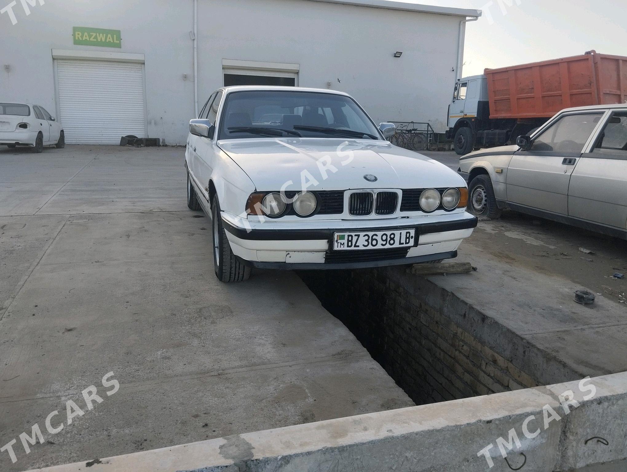 BMW 535 1990 - 40 000 TMT - Dänew - img 2
