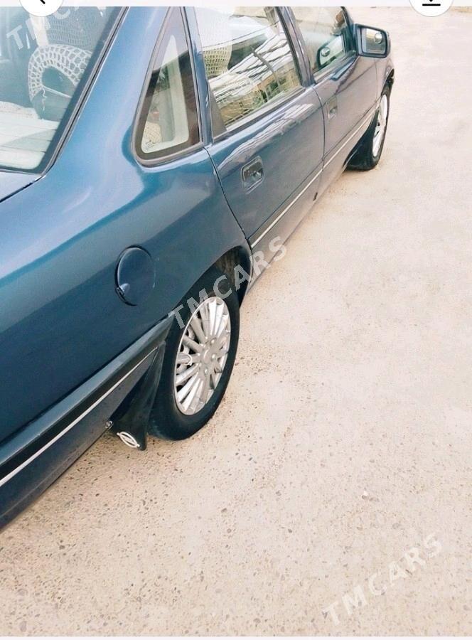 Opel Vectra 1991 - 30 000 TMT - Мургап - img 3
