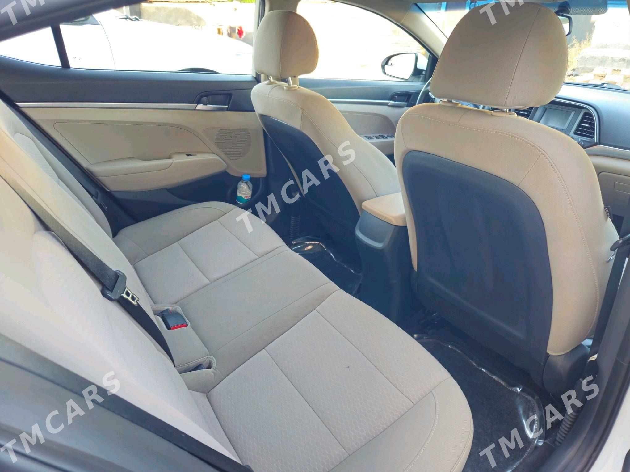 Hyundai Elantra 2020 - 230 000 TMT - Aşgabat - img 5