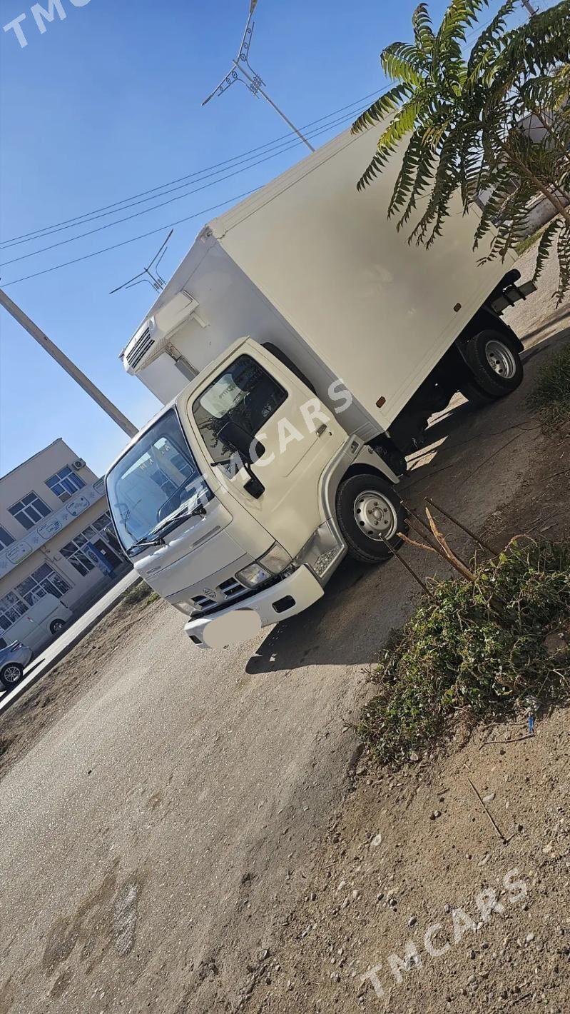Nissan Canter 2005 - 260 000 TMT - Türkmenabat - img 5