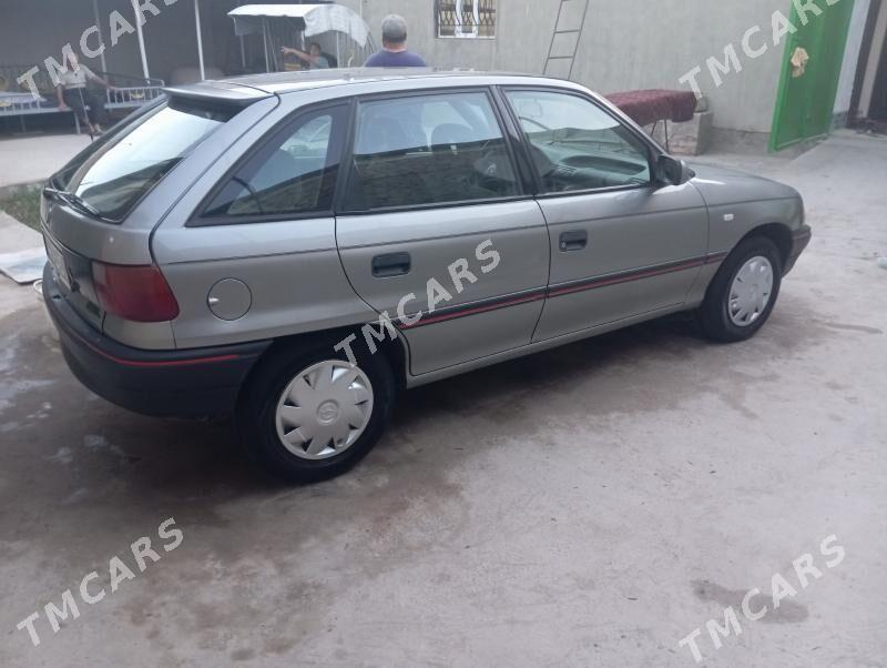 Opel Astra 1993 - 45 000 TMT - Köneürgenç - img 3