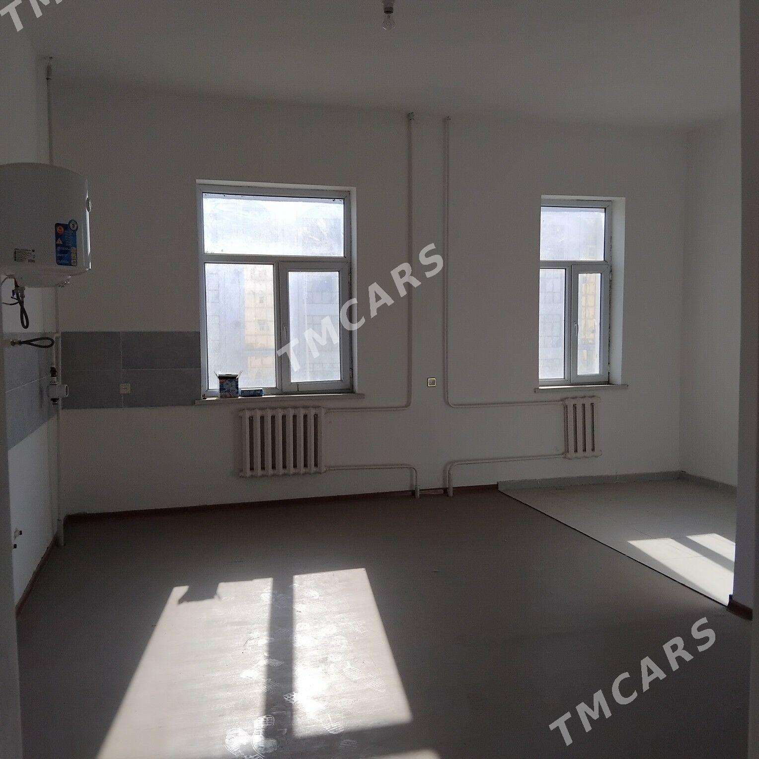Элитка 2мекдеп 2эт 4ком 204м² - Дашогуз - img 10