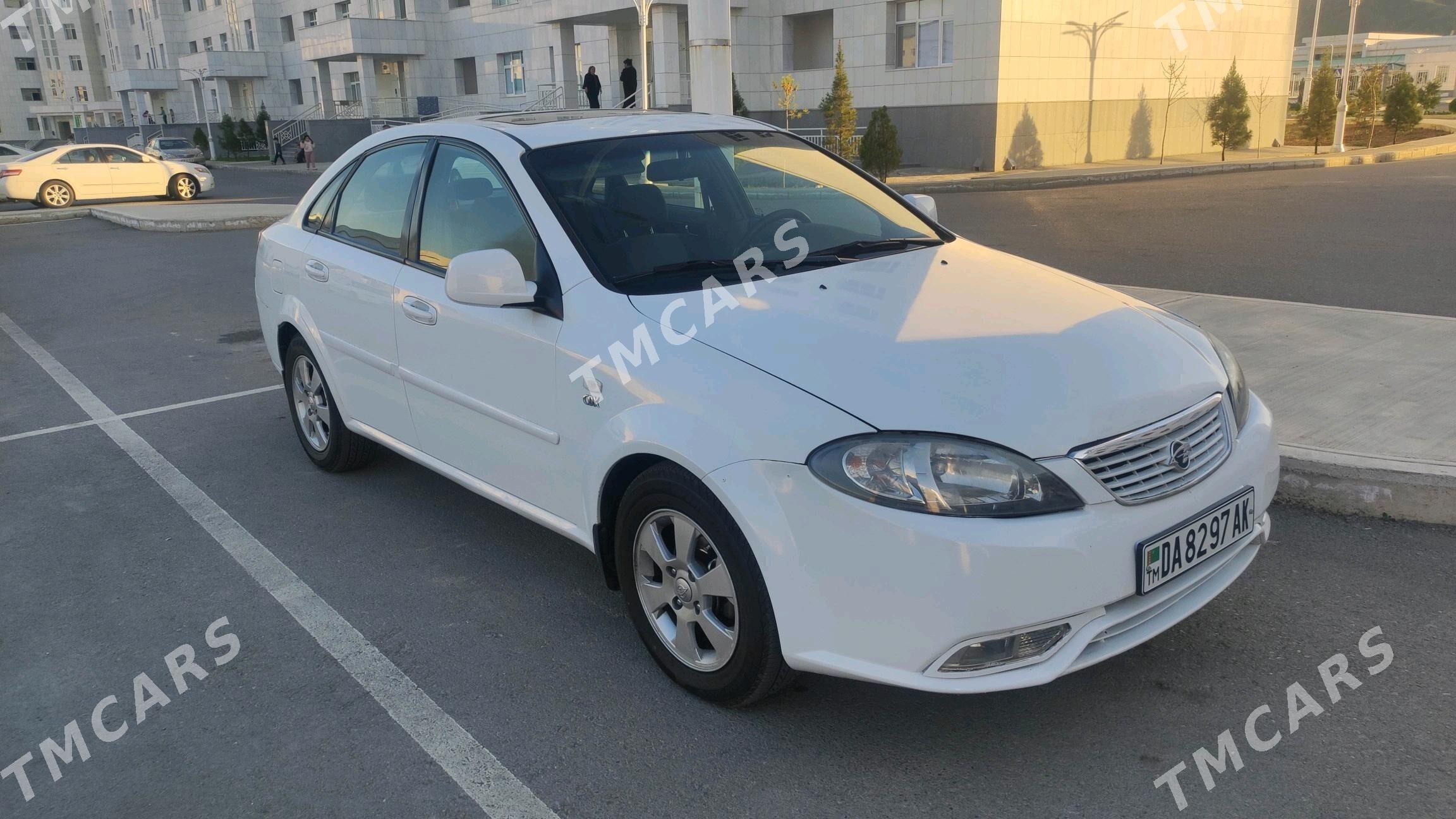 Daewoo Gentra 2017 - 120 000 TMT - Аркадаг - img 4