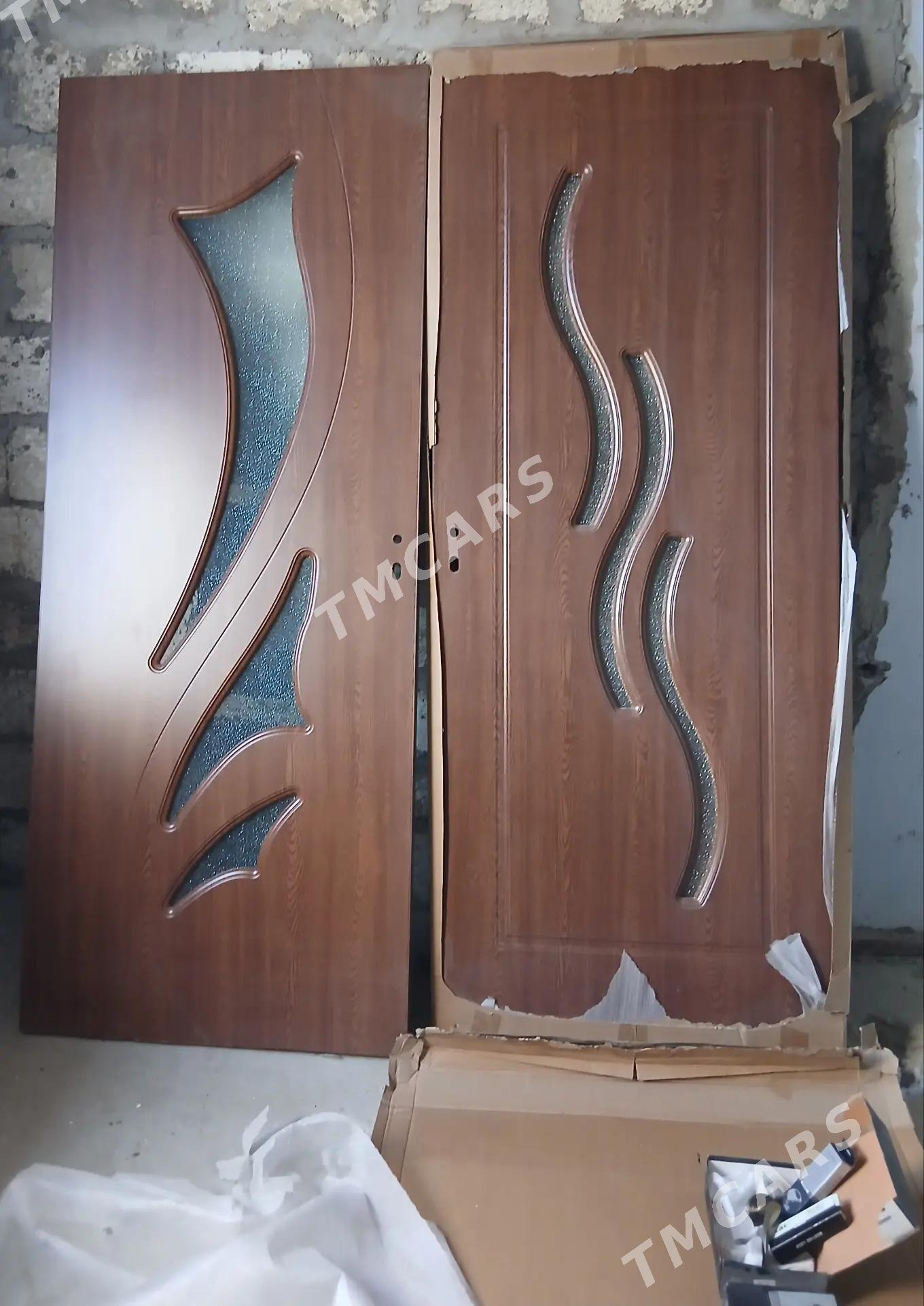 Täzeje türkiñ orginal gapysy - Туркменбаши - img 4